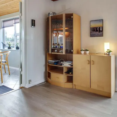 Pupa - 500m From The Sea In Western Jutland By Interhome בית נופש